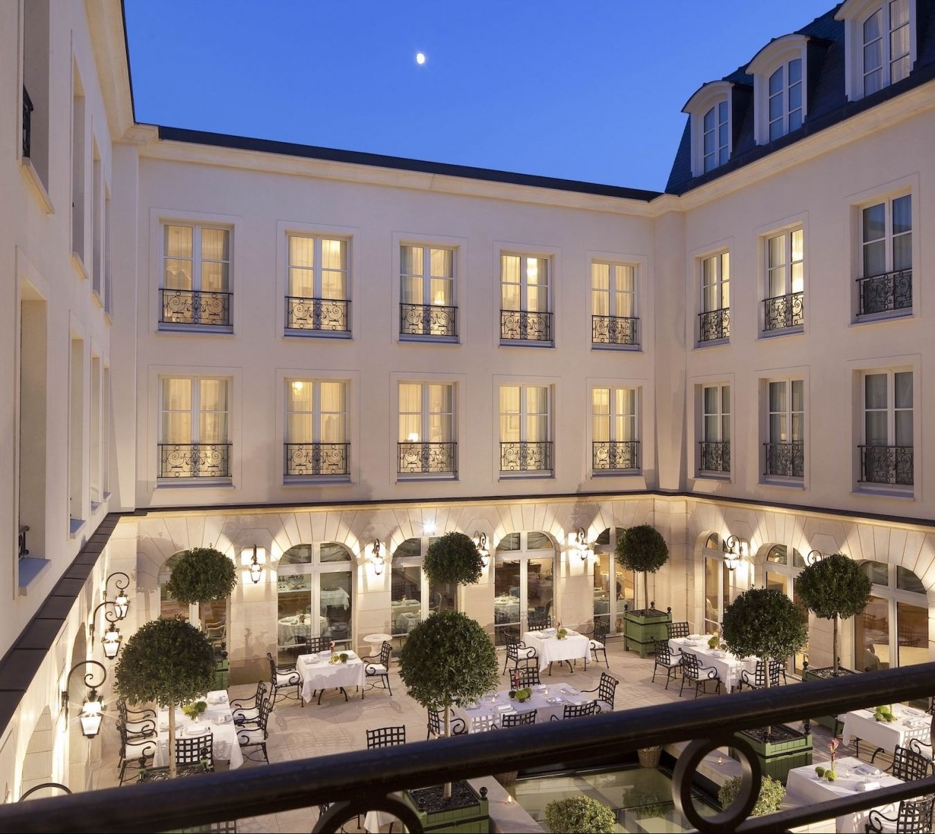hotel